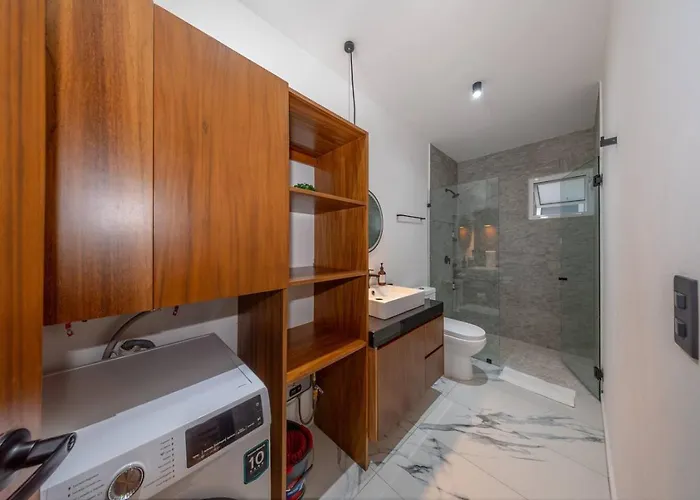 Stylish 1bd W Rooftop Pool Walk To 5th Playa del Carmen