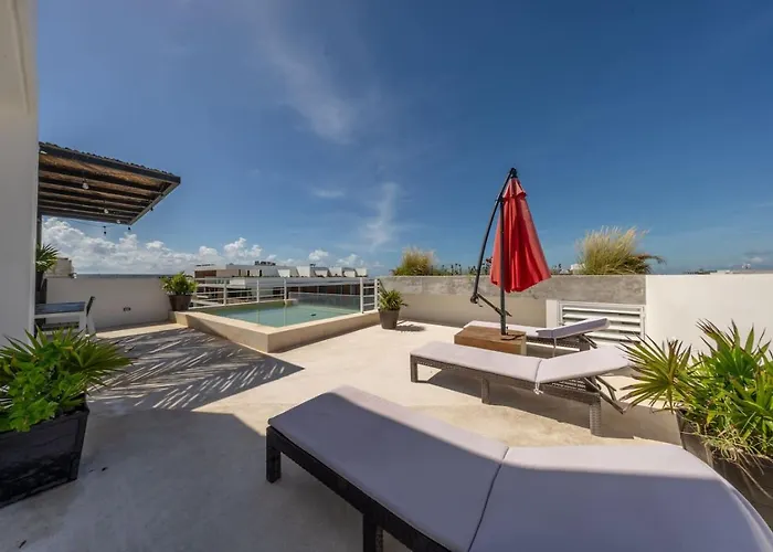 Stylish 1bd W Rooftop Pool Walk To 5th Сasa de vacaciones Playa del Carmen