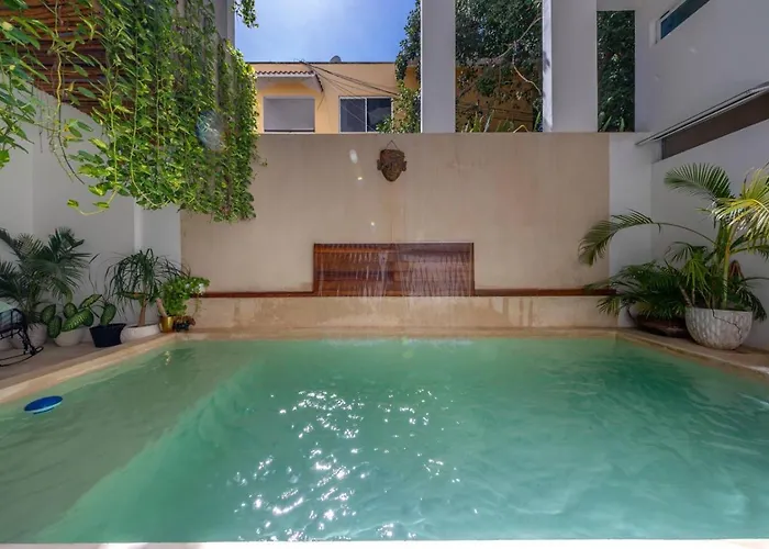 Сasa de vacaciones Stylish 1bd W Rooftop Pool Walk To 5th Playa del Carmen
